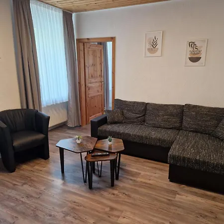 Haus Maxim * コッヘム