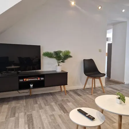 Haus Maxim コッヘム