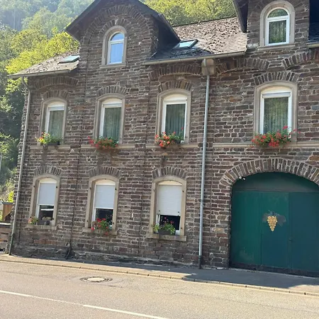 Haus Maxim アパート